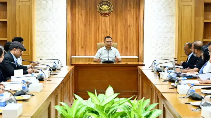 বায়ু ও শব্দদূষণ কমাতে দ্রুত পদক্ষেপের নির্দেশ প্রধানমন্ত্রীর