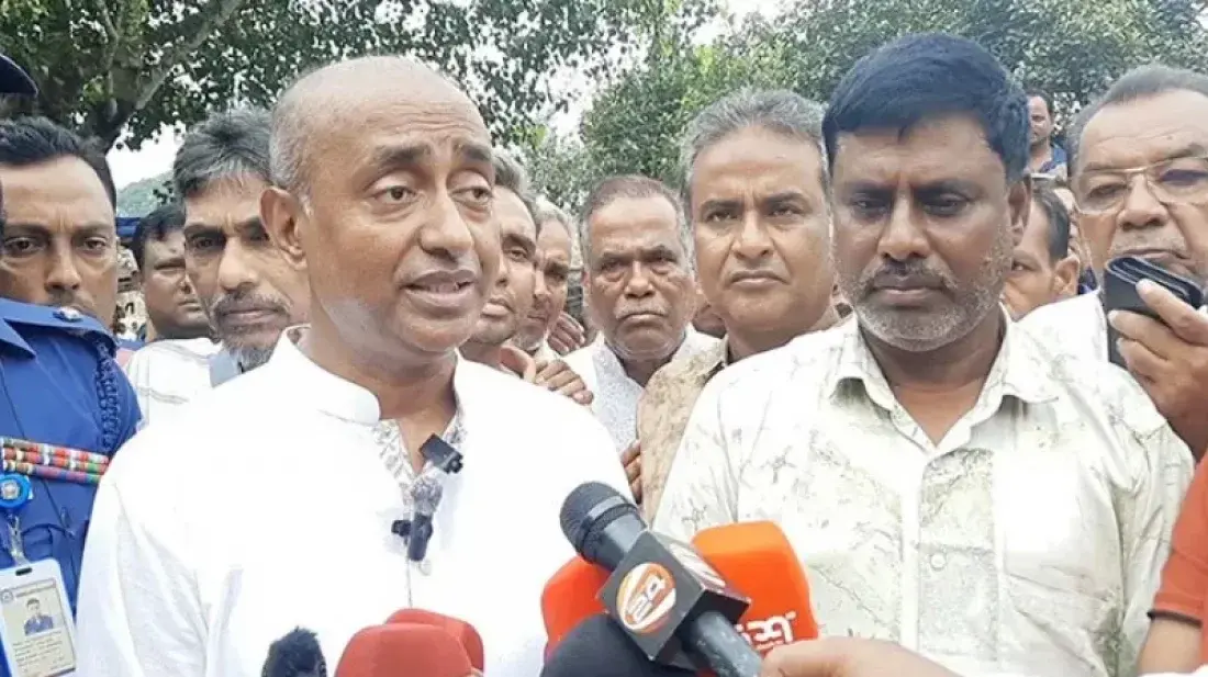 মজুতদারিতে সর্বোচ্চ শাস্তি মৃত্যুদণ্ড, ব্যবসায়ীদের সতর্ক করলেন আইনমন্ত্রী