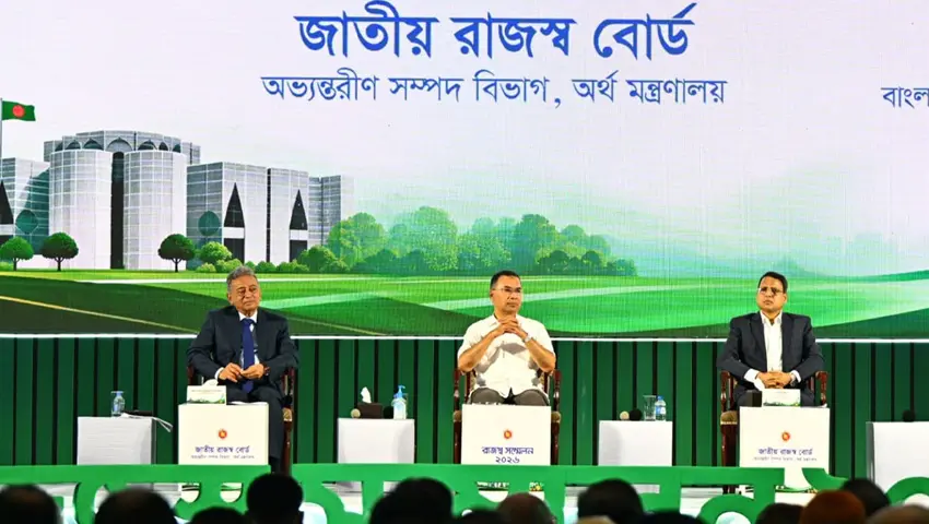 ‘যার যা কাজ ঠিকভাবে করলেই দেশে ইতিবাচক পরিবর্তন আসবে’