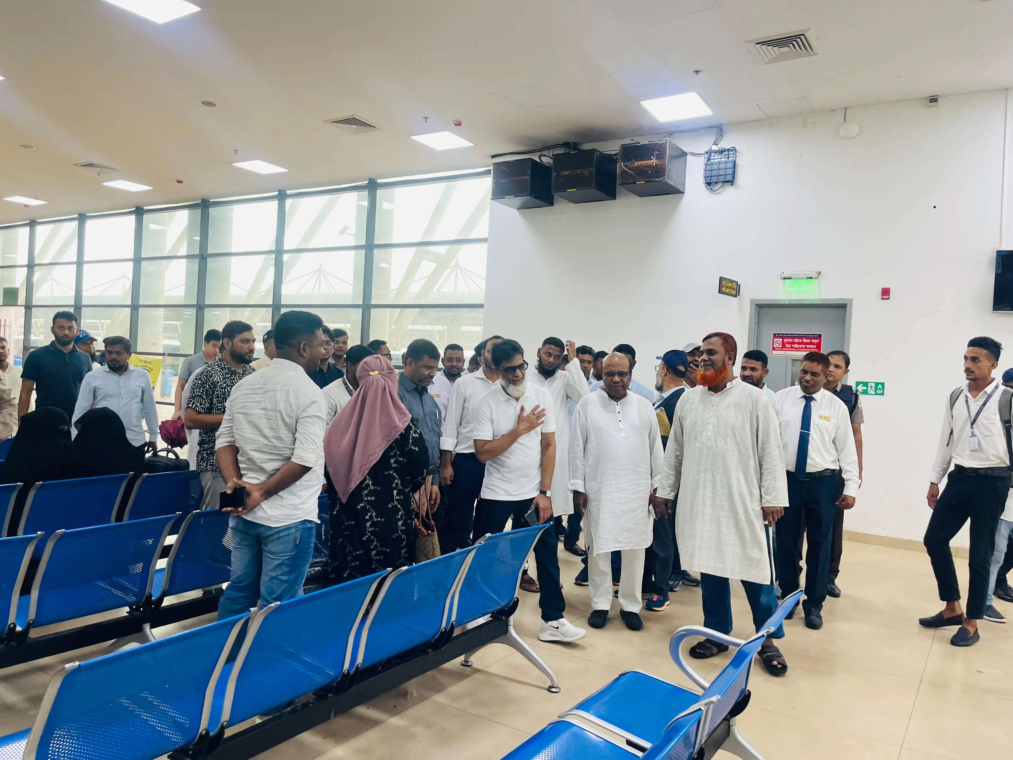 চলতি মাসেই ঢাকা-কক্সবাজার রুটে যুক্ত হচ্ছে আরও একজোড়া আন্তঃন...
