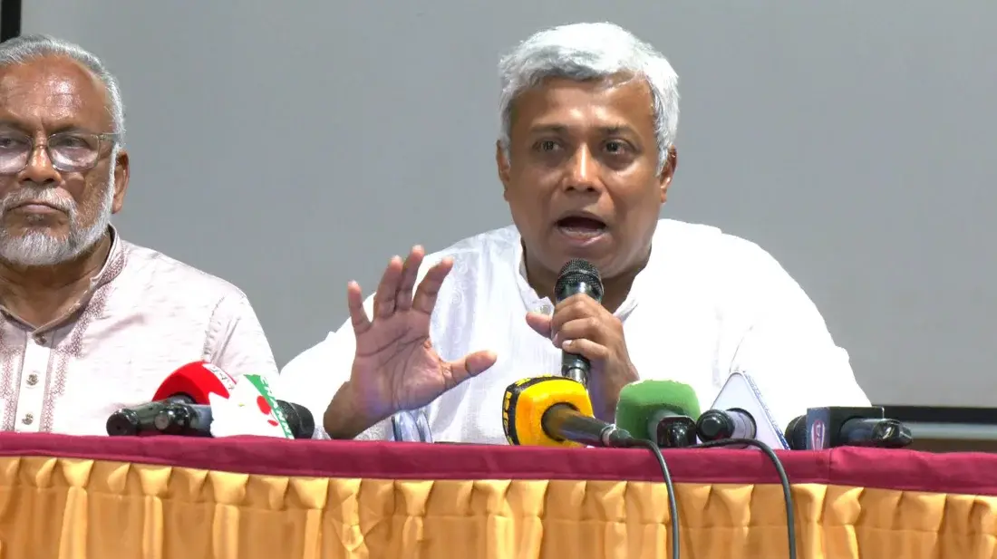 আগামী গ্রীষ্মের আগেই ৩ হাজার মেগাওয়াট সৌরবিদ্যুৎ উৎপাদনের লক্ষ্য: প্রতিমন্ত্রী