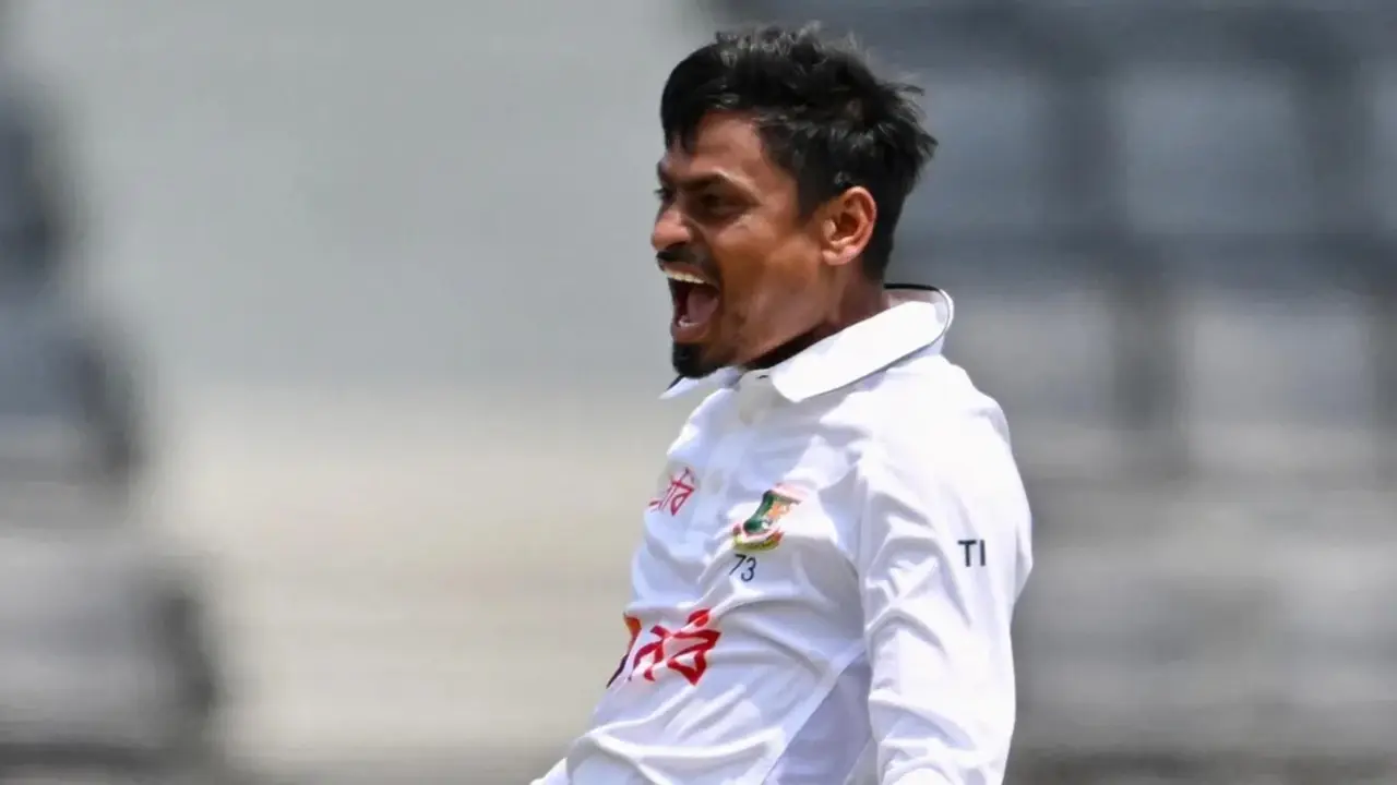 সংযুক্ত ছবি